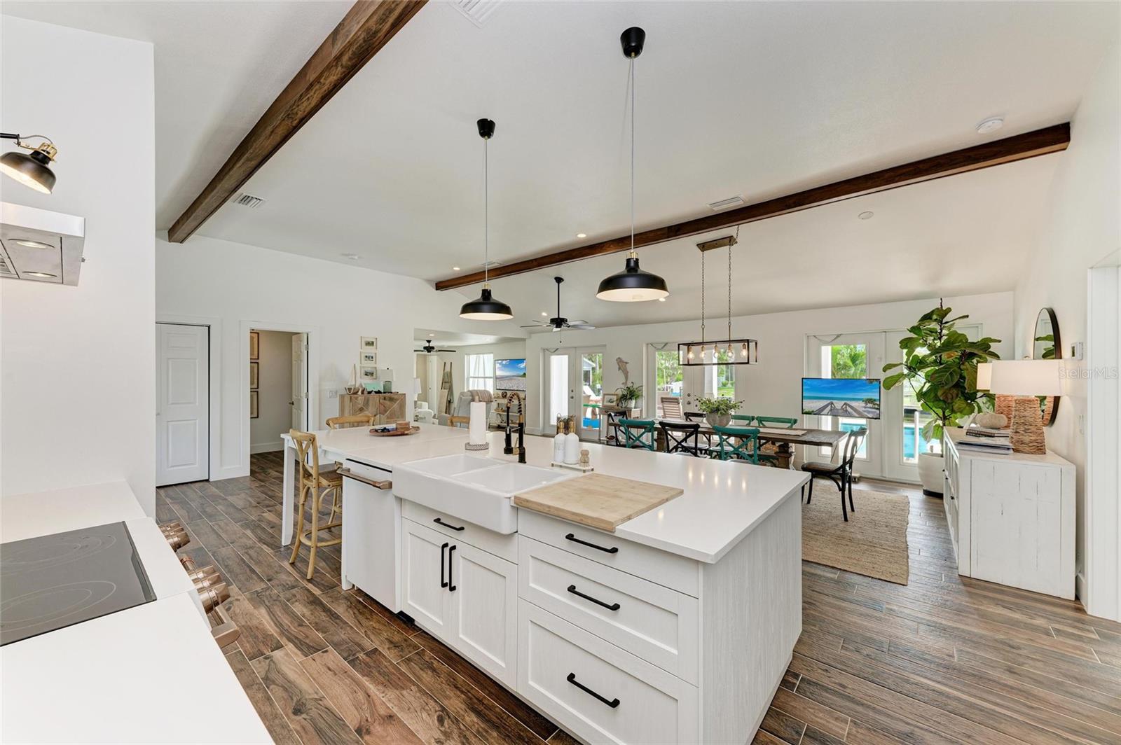 Image 34 of 63 For 668 Key Royale Drive