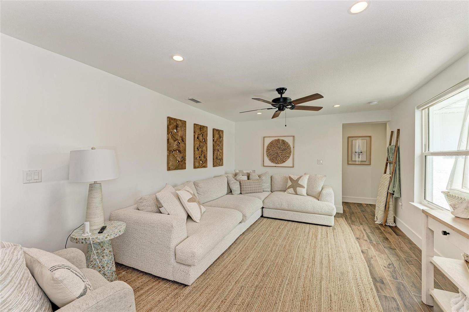 Image 41 of 63 For 668 Key Royale Drive