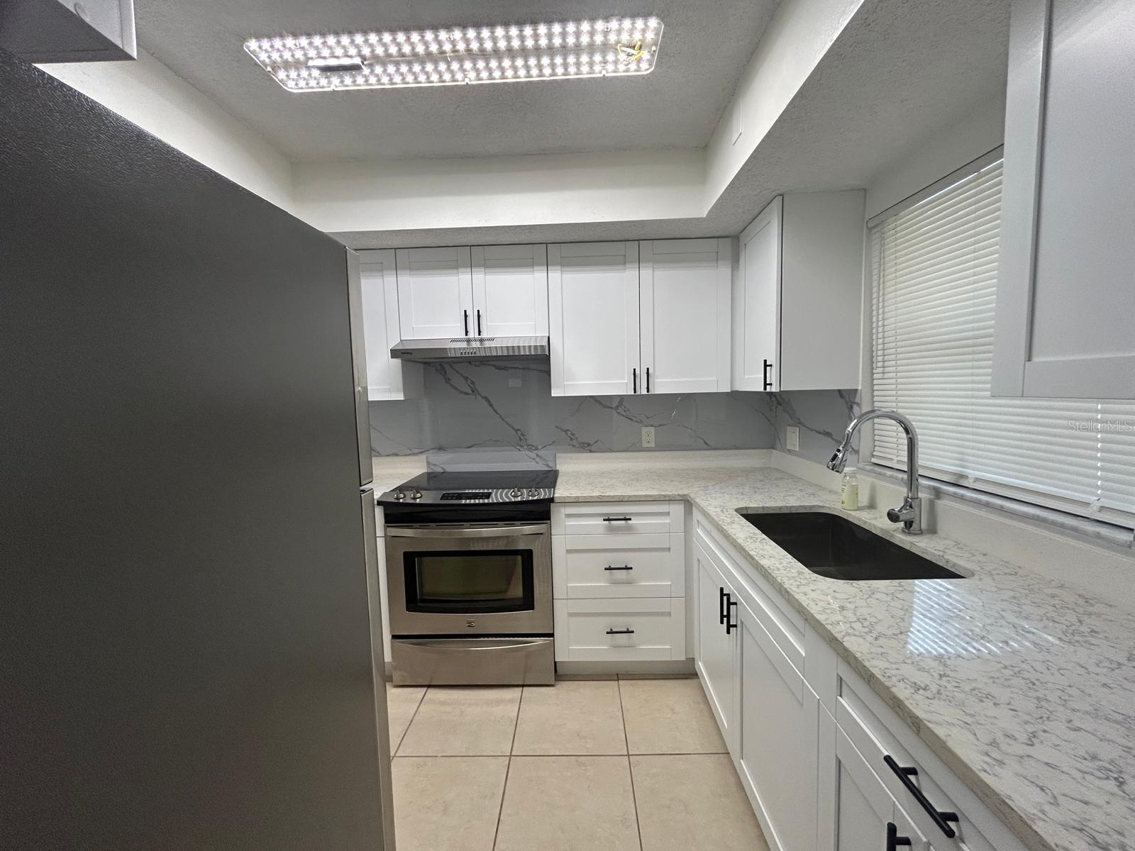 Image 7 of 22 For 7241 Cloister Drive 205