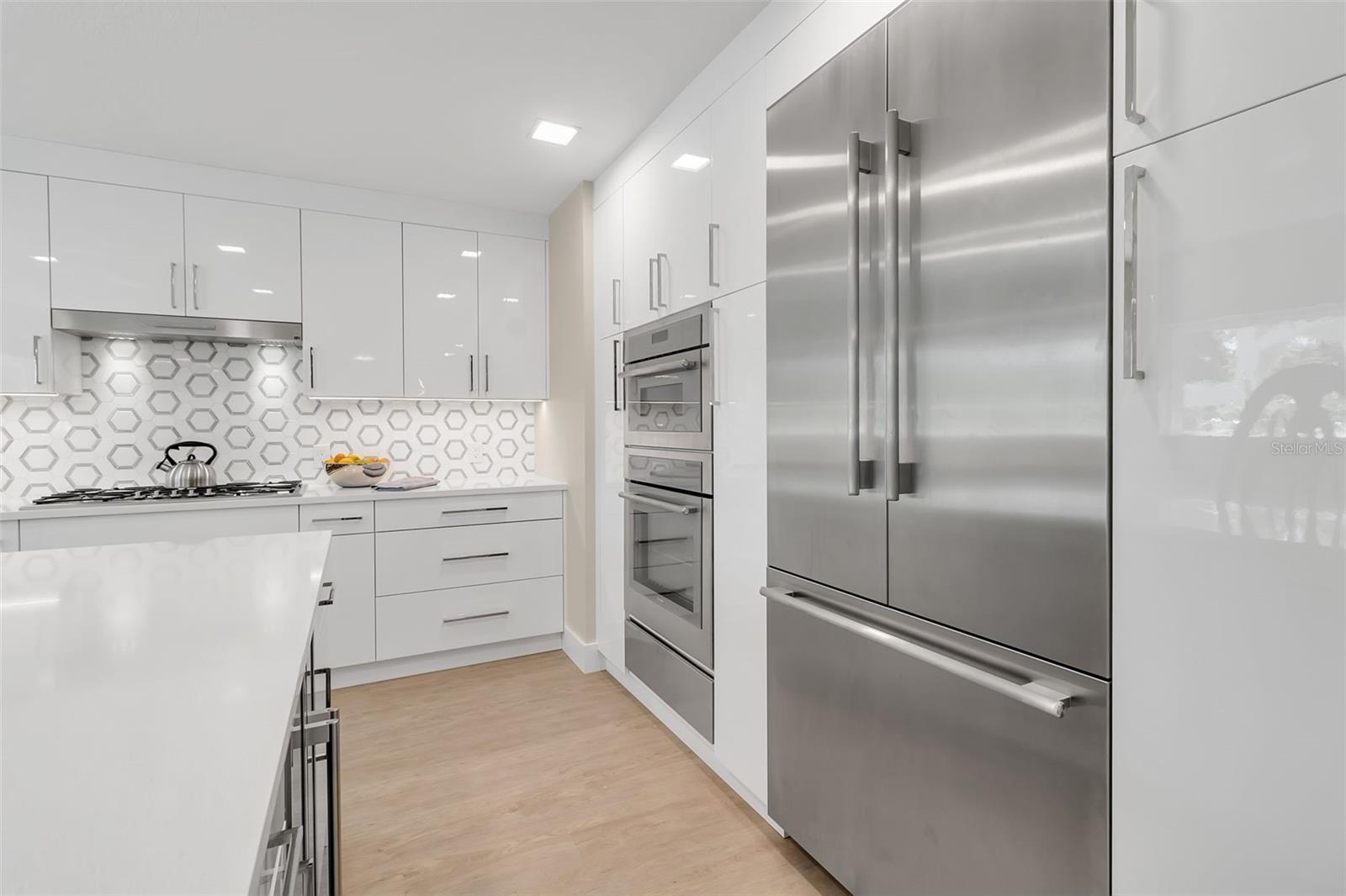 Image 17 of 59 For 1621 Pine Bay Drive