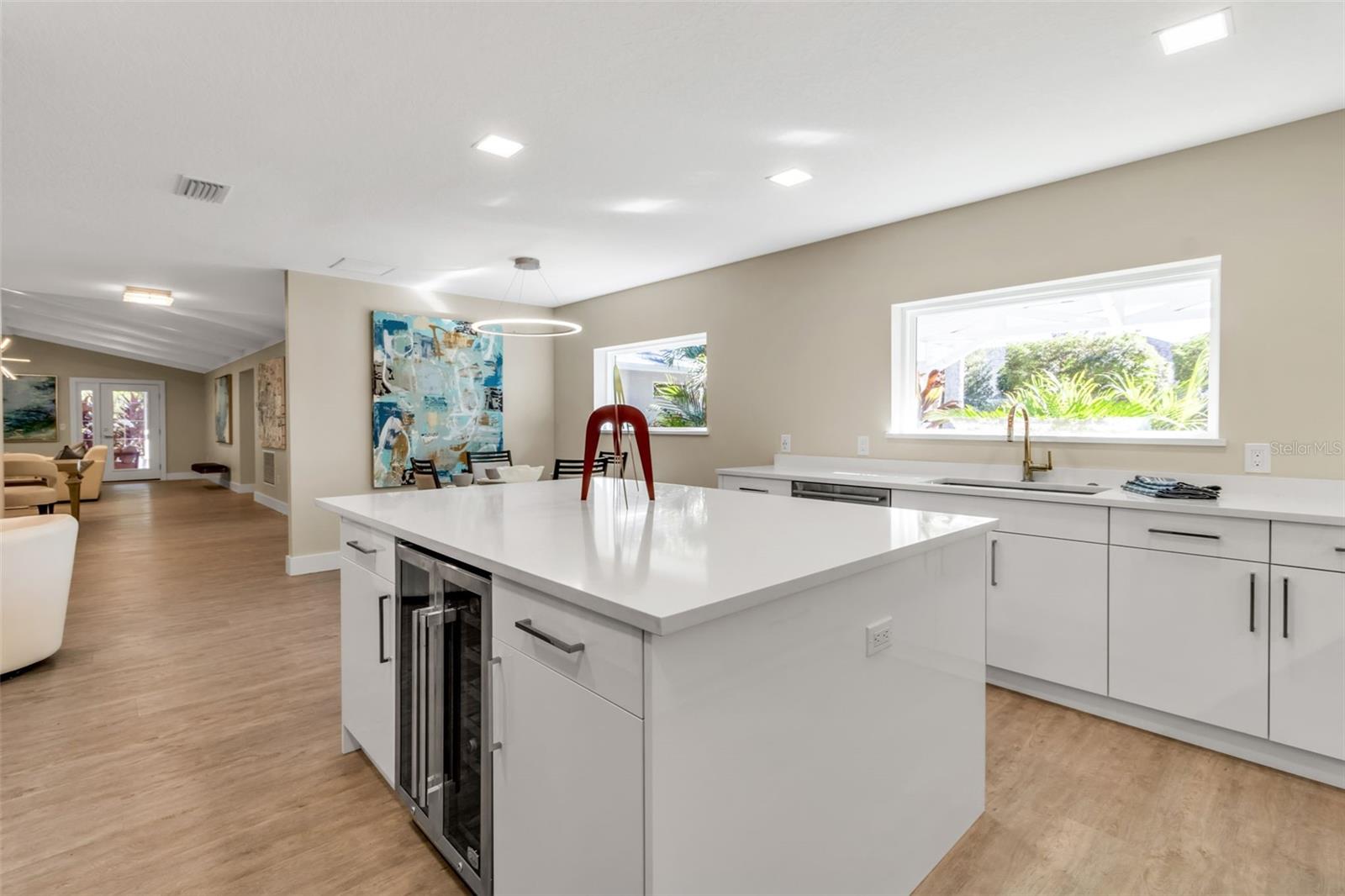 Image 19 of 59 For 1621 Pine Bay Drive