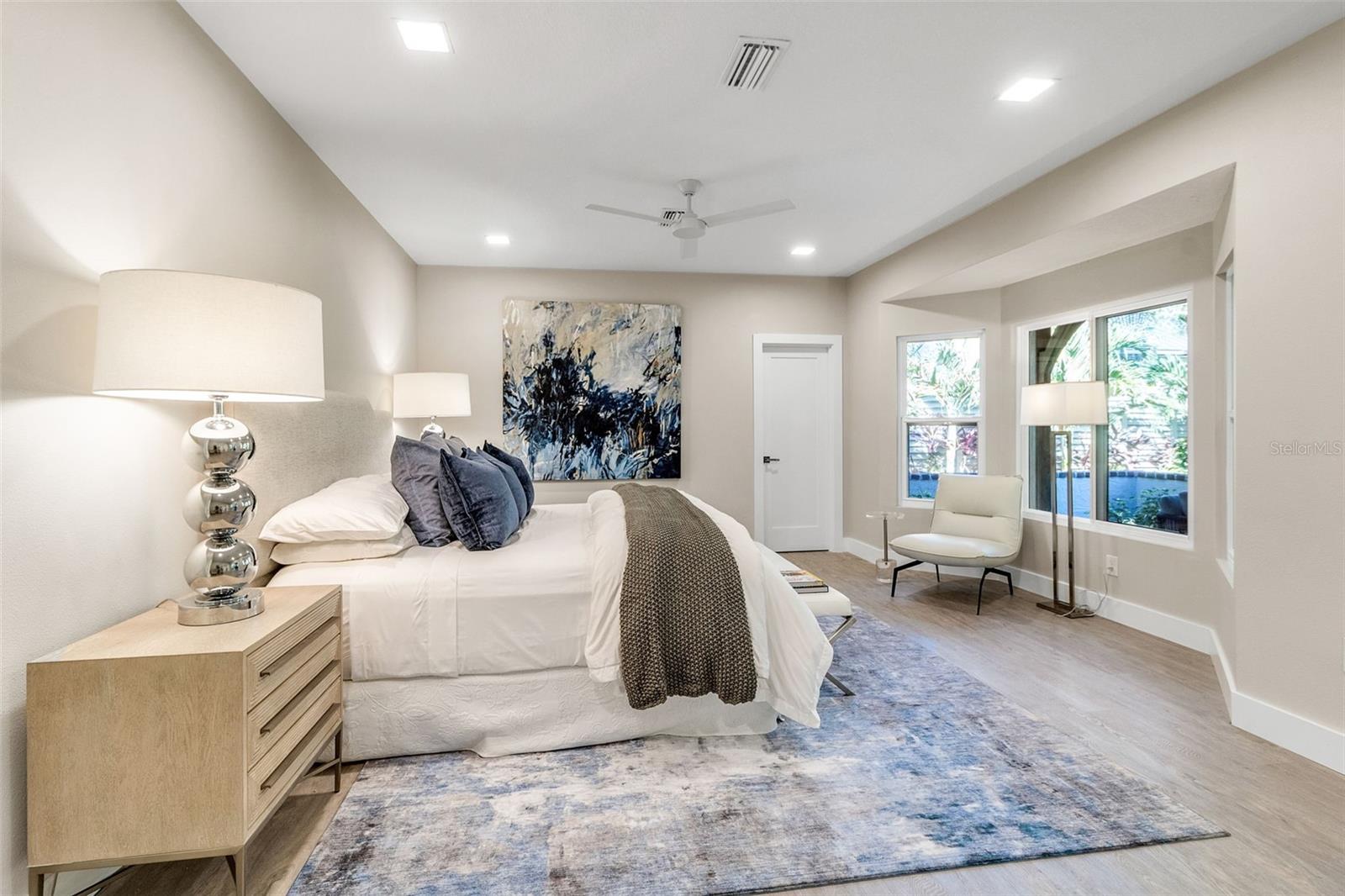 Image 29 of 59 For 1621 Pine Bay Drive