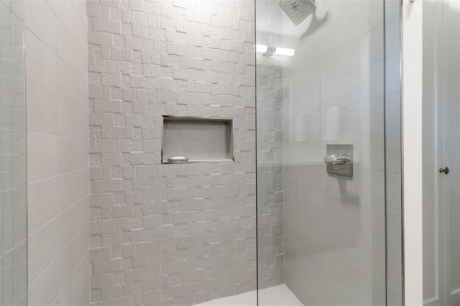 Image 38 of 59 For 1621 Pine Bay Drive