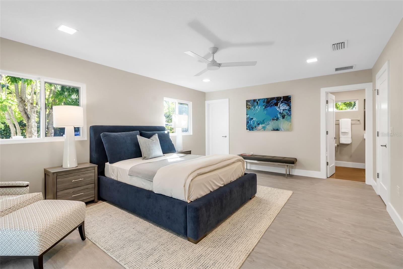 Image 40 of 59 For 1621 Pine Bay Drive