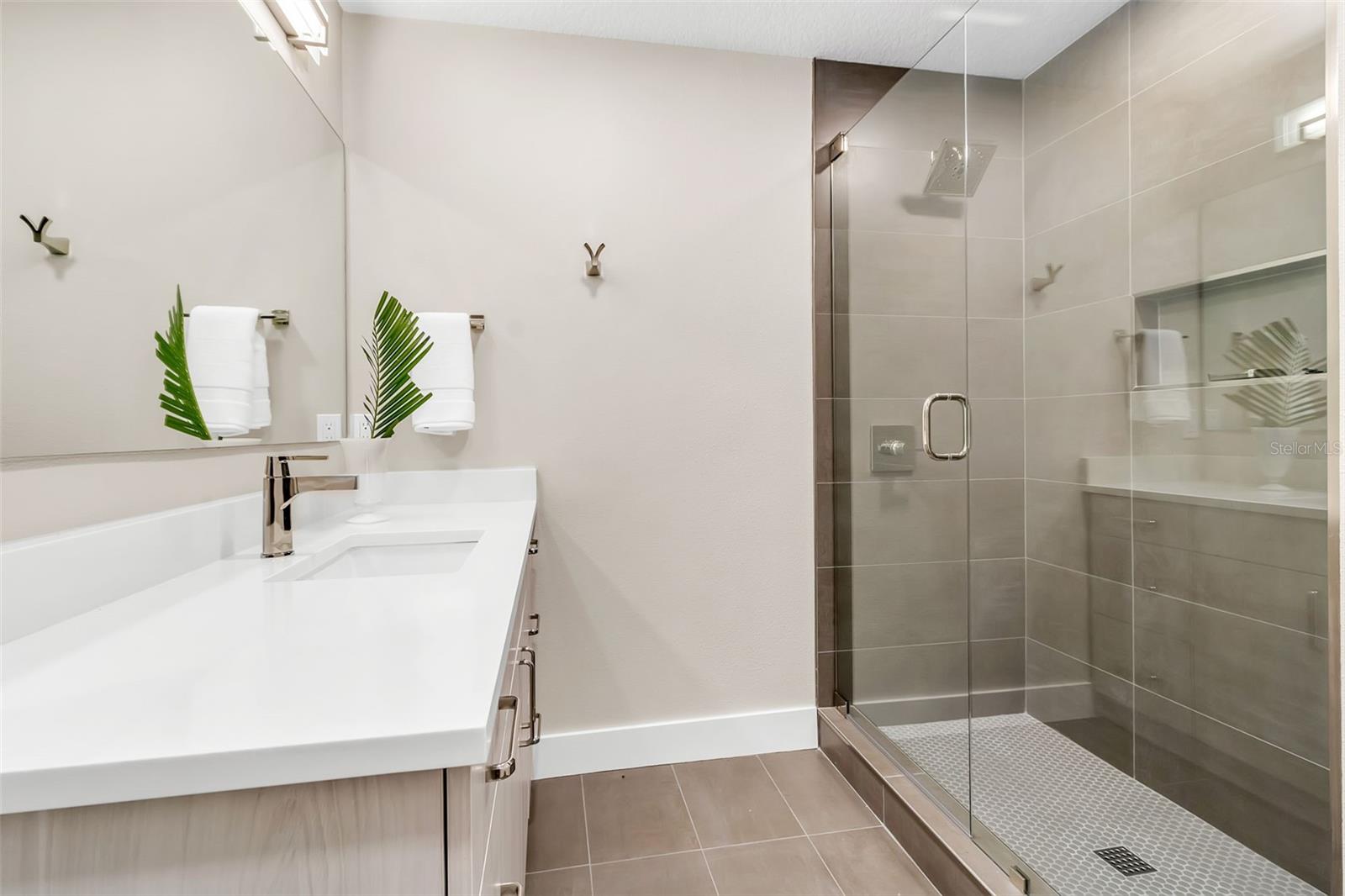 Image 41 of 59 For 1621 Pine Bay Drive