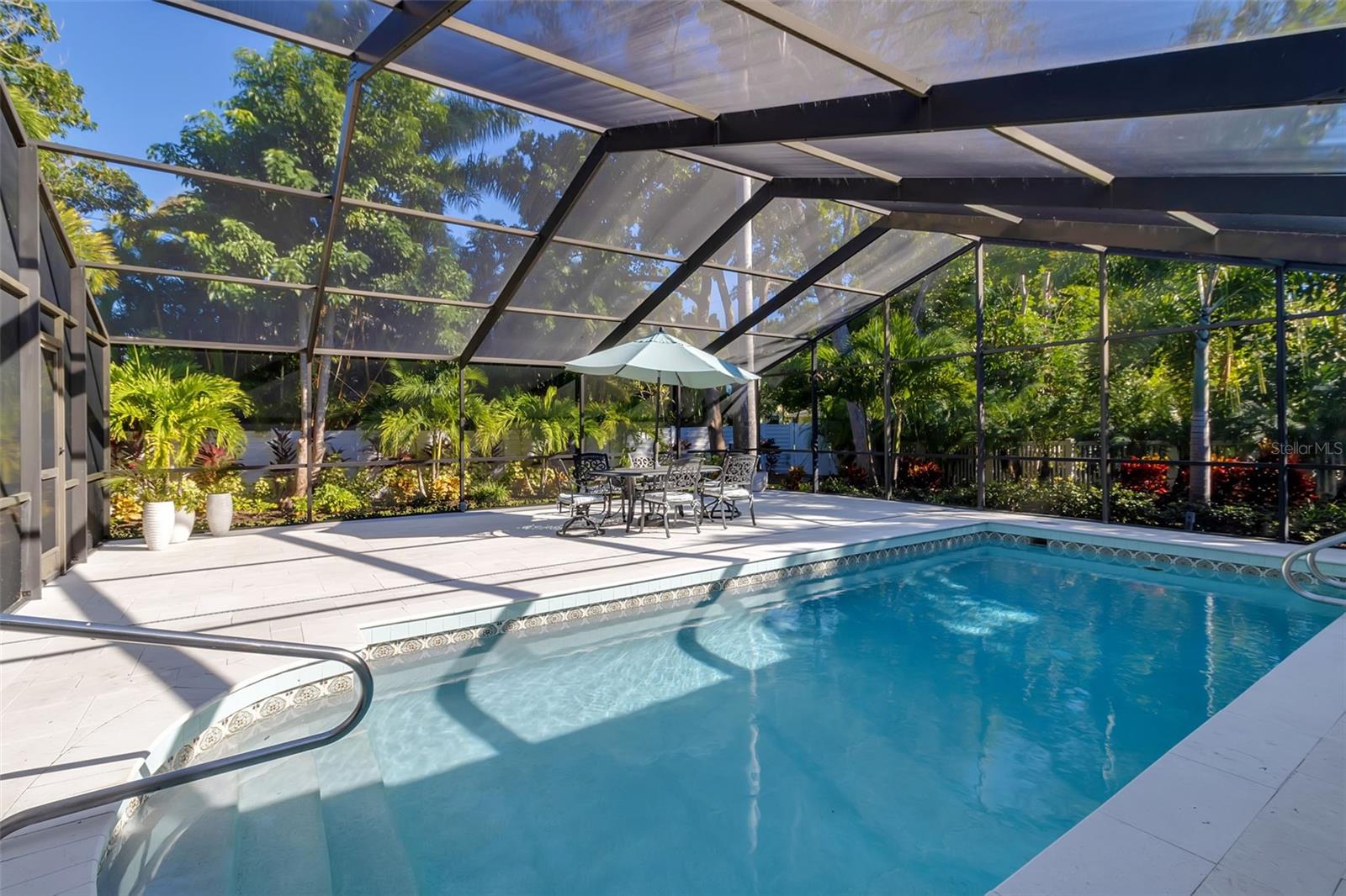 Image 46 of 59 For 1621 Pine Bay Drive