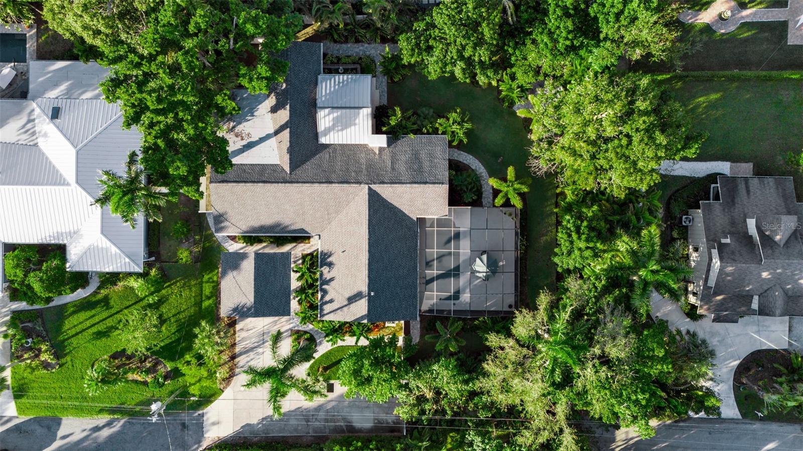 Image 50 of 59 For 1621 Pine Bay Drive