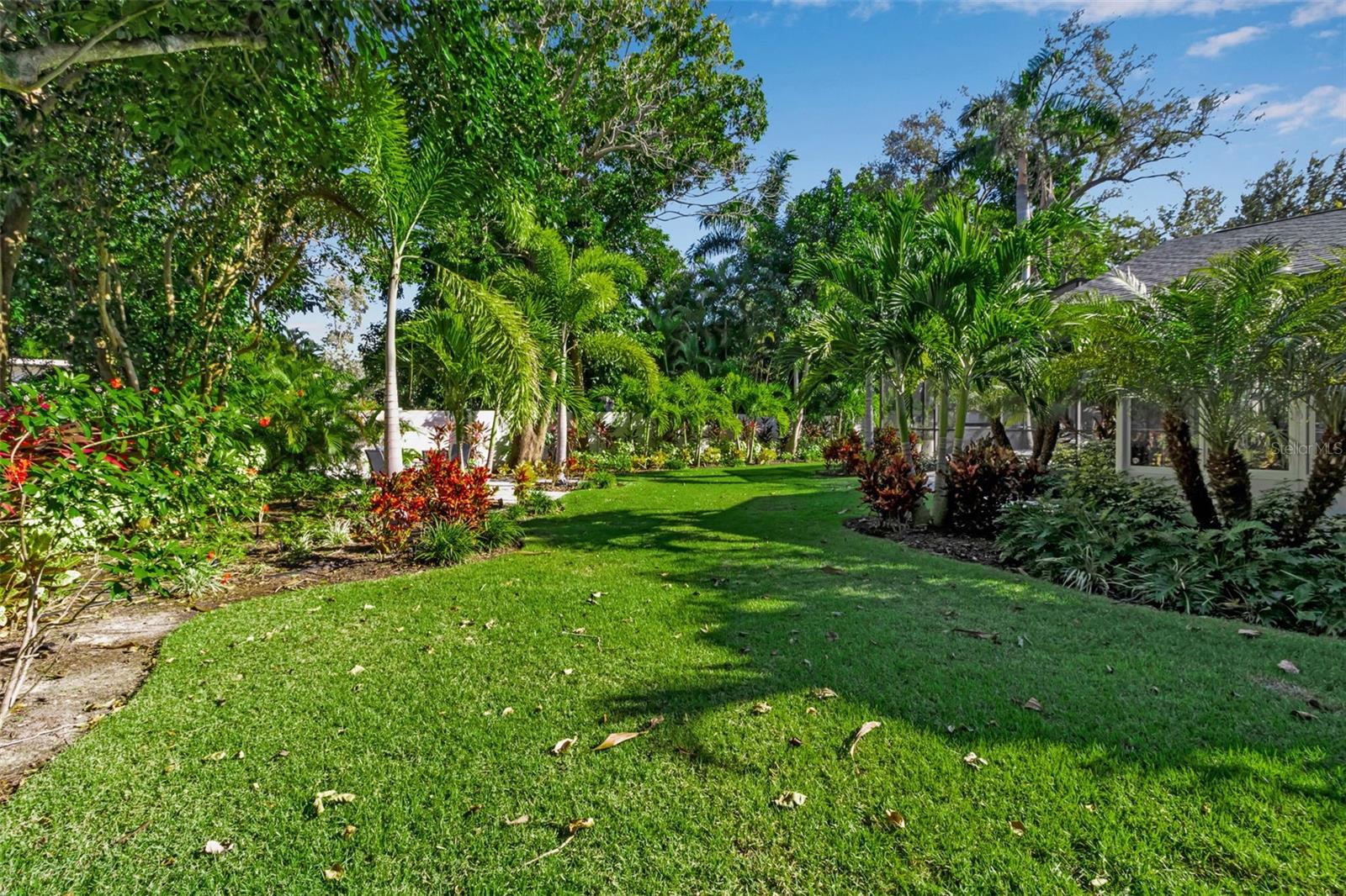 Image 51 of 59 For 1621 Pine Bay Drive