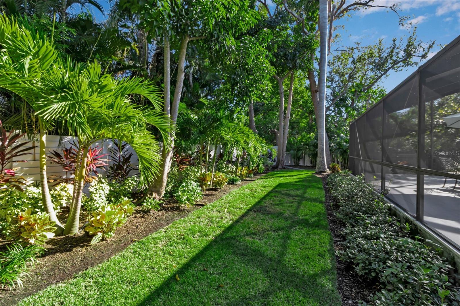 Image 55 of 59 For 1621 Pine Bay Drive