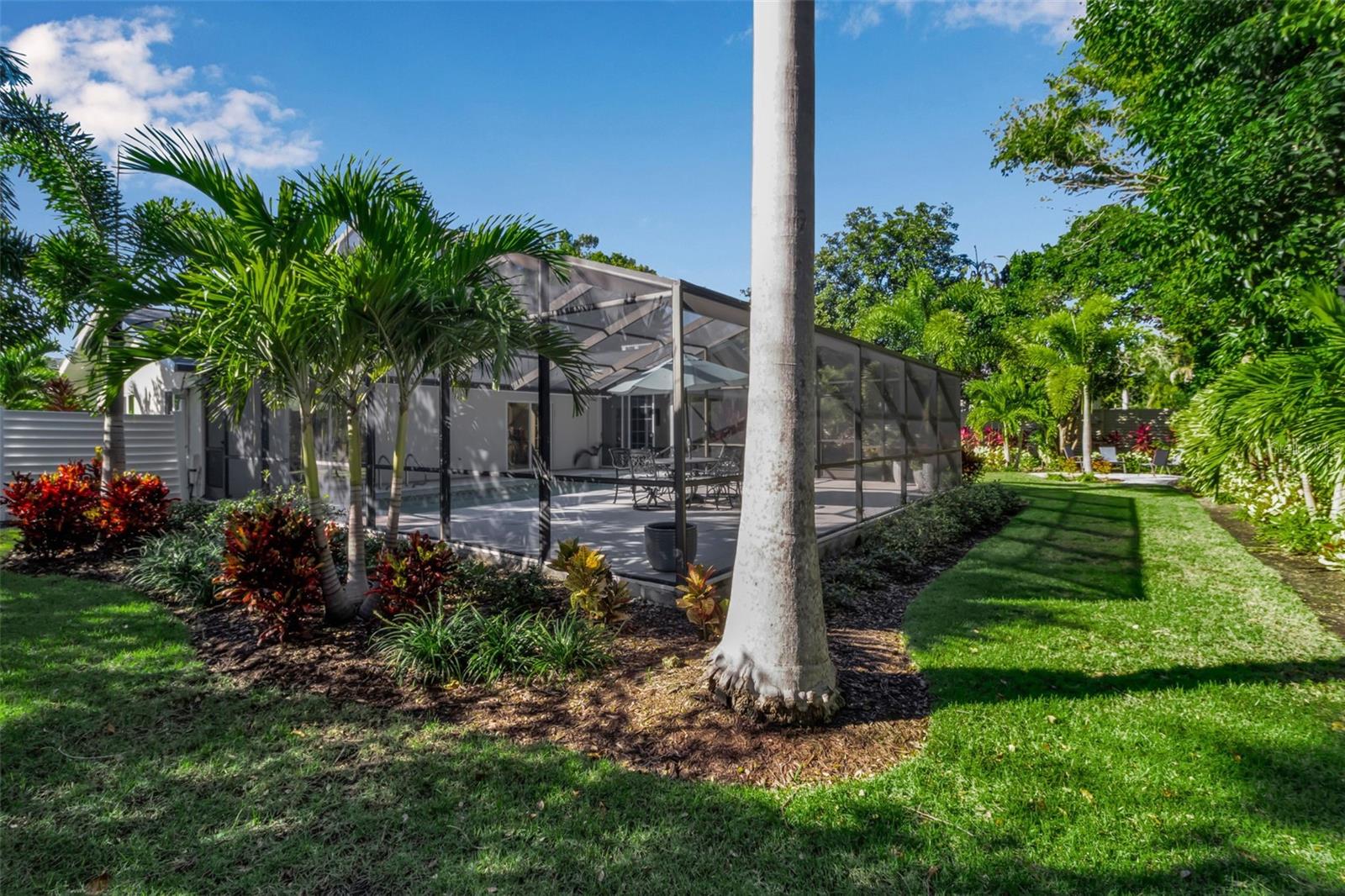 Image 56 of 59 For 1621 Pine Bay Drive