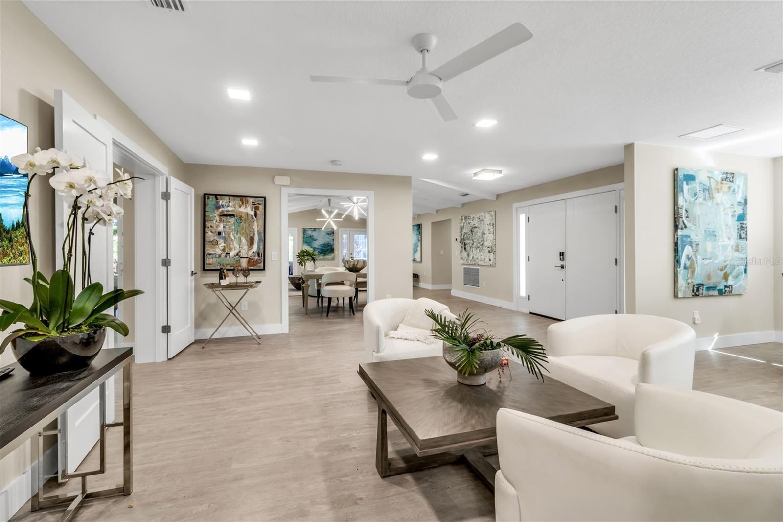 Image 9 of 59 For 1621 Pine Bay Drive