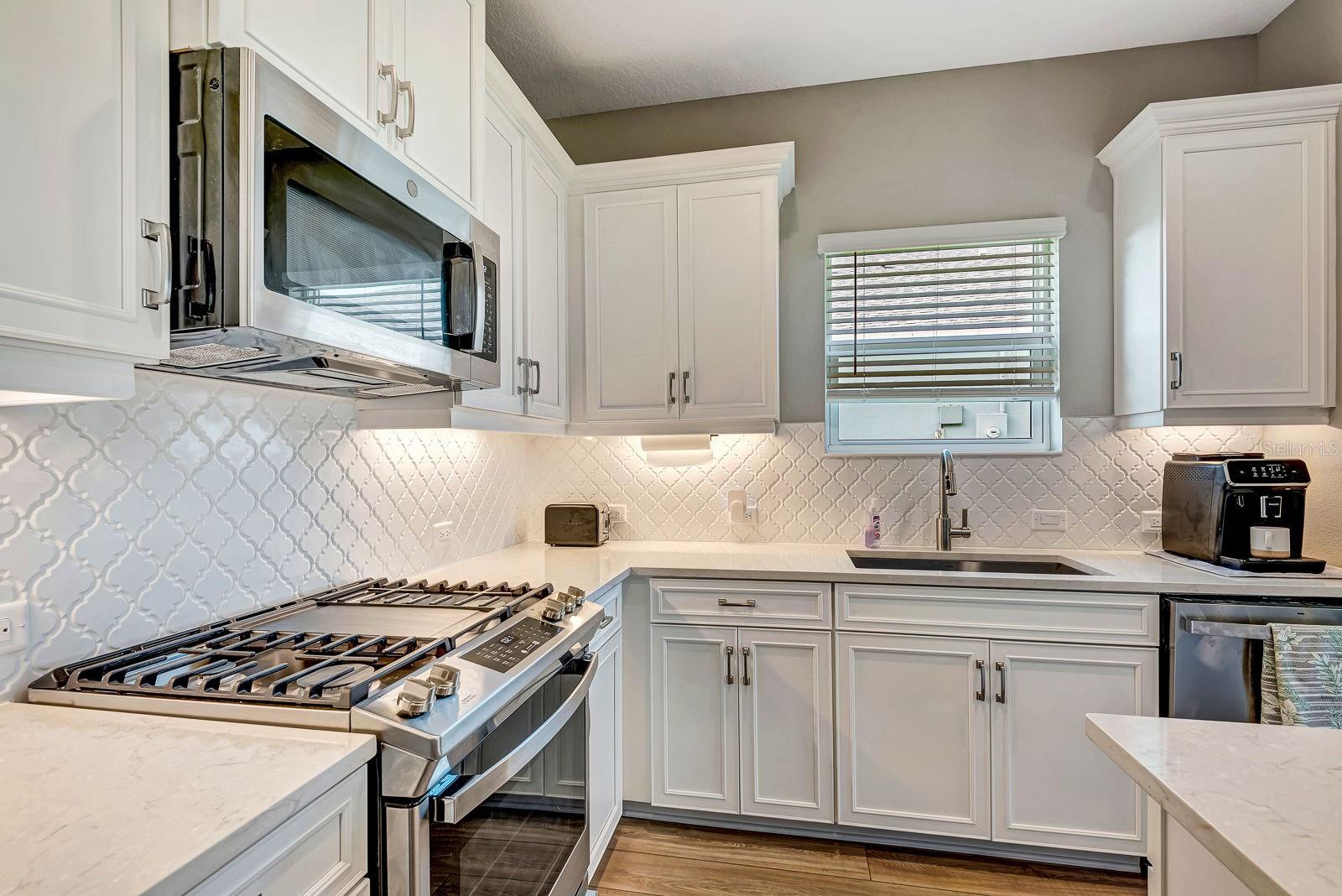 Image 16 of 37 For 4842 Willow Bend Avenue