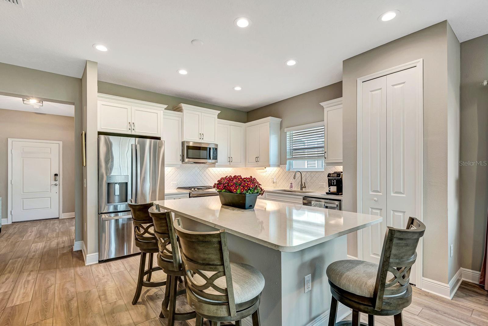 Image 17 of 37 For 4842 Willow Bend Avenue