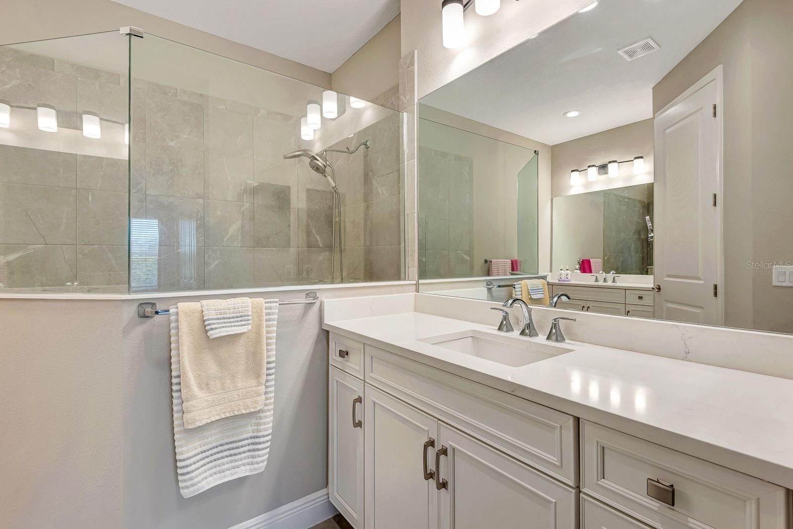 Image 27 of 37 For 4842 Willow Bend Avenue