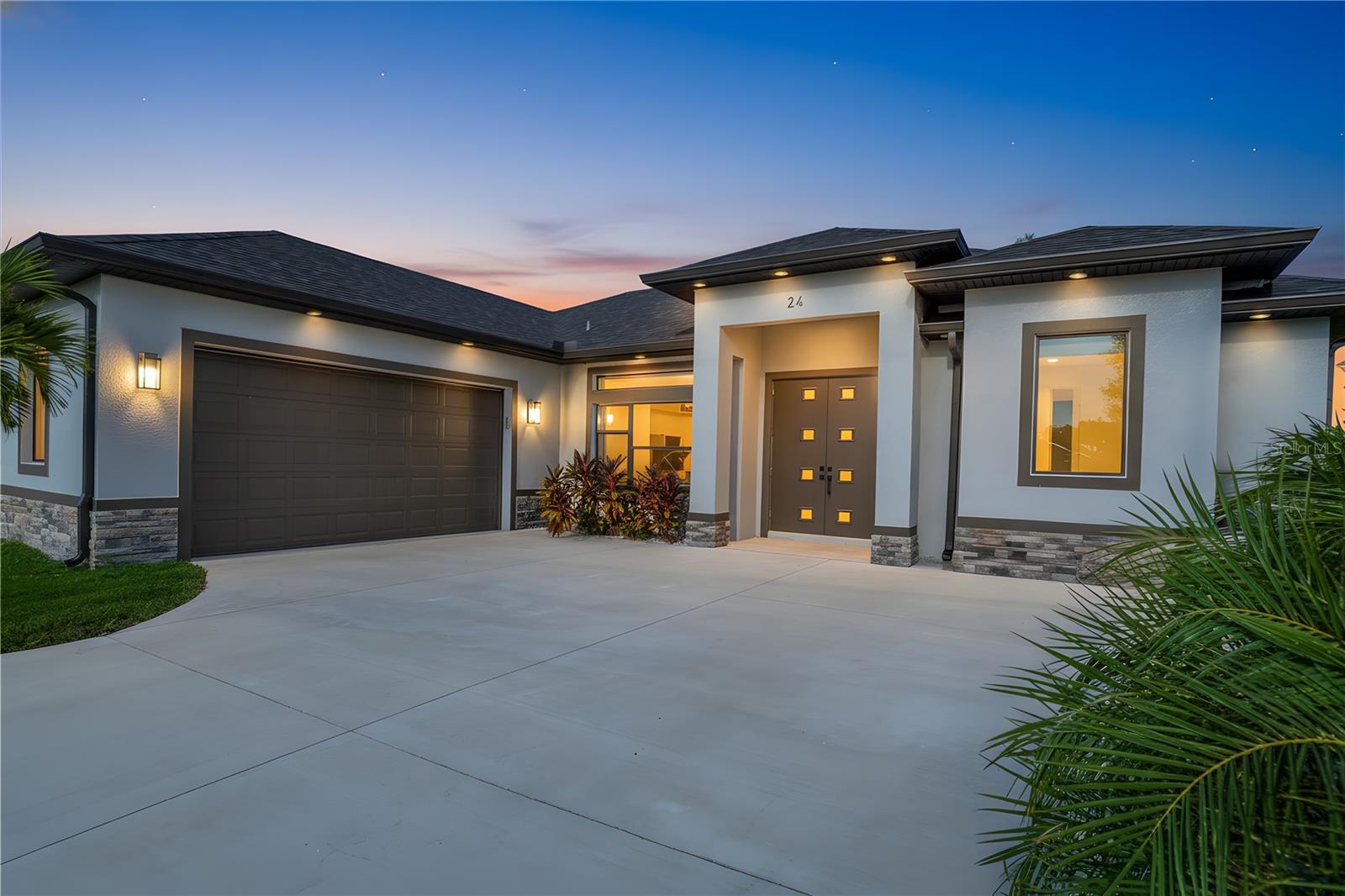 Image 2 of 37 For 24 Medalist Circle