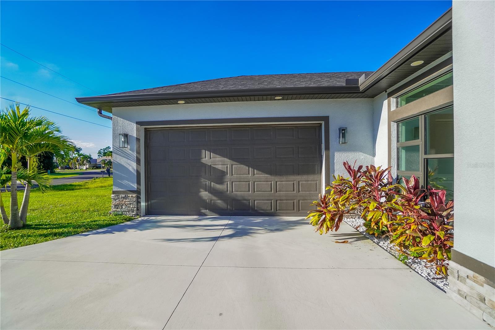 Image 36 of 37 For 24 Medalist Circle