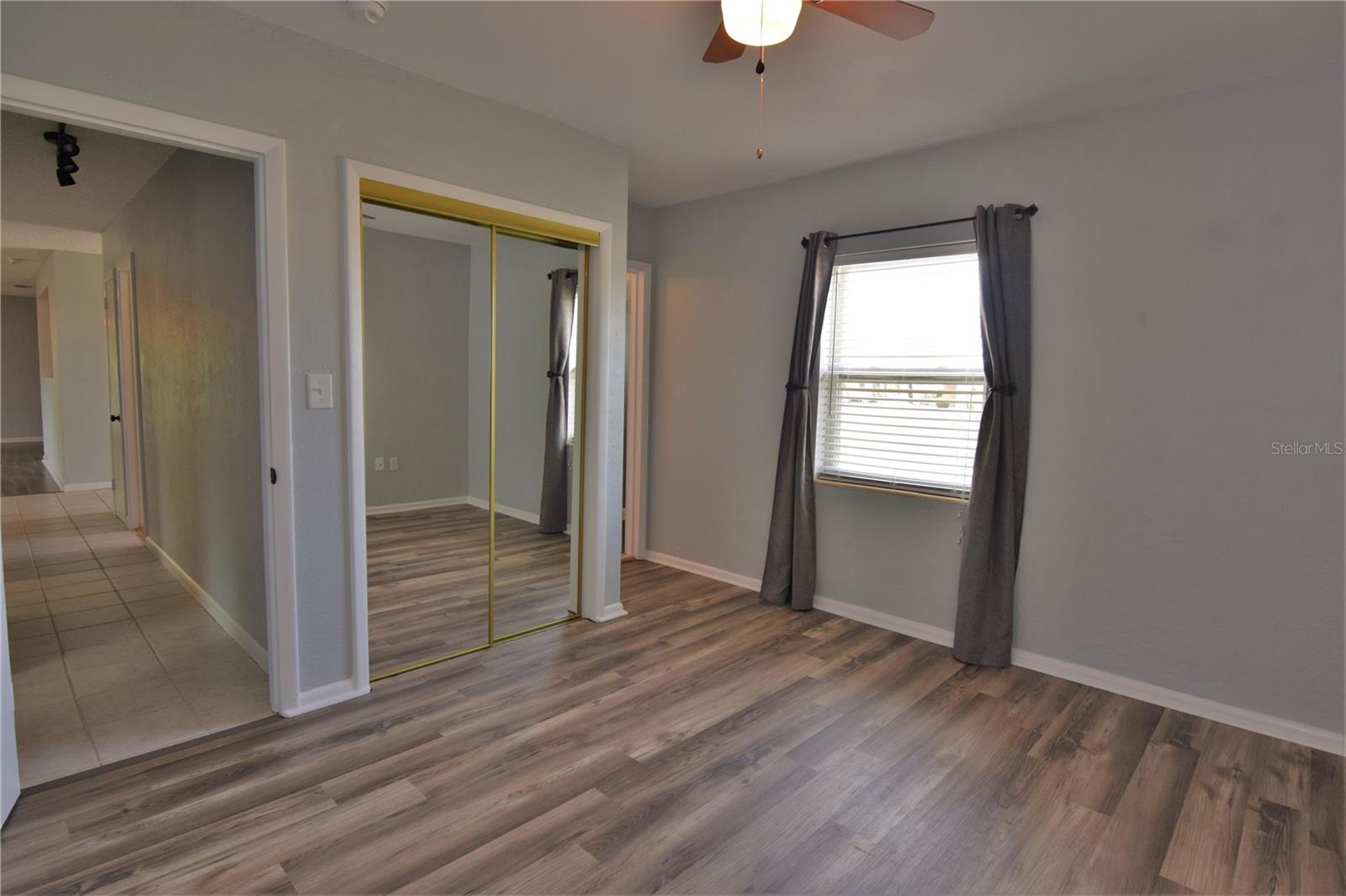 Image 8 of 15 For 21572 Edgewater Drive