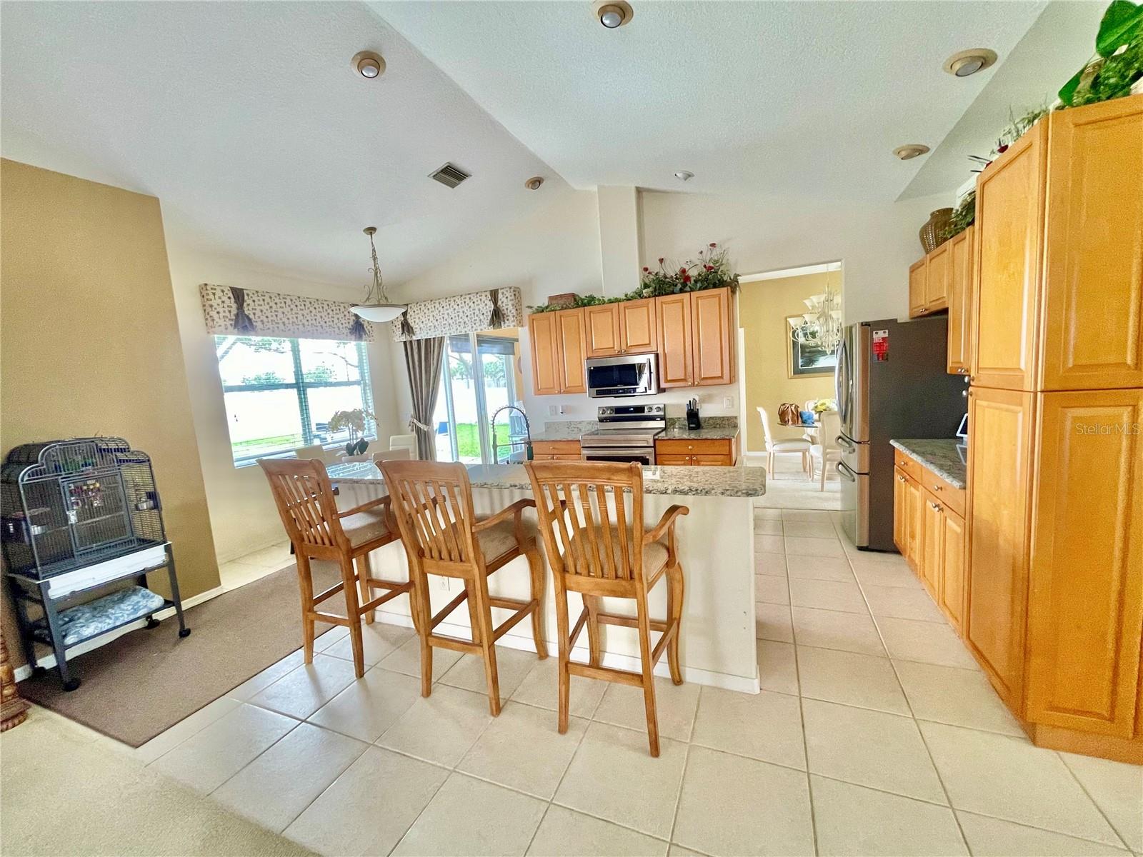 Image 32 of 72 For 4612 35th Avenue E