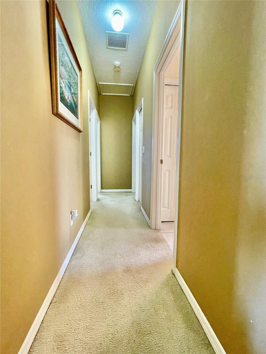 Image 39 of 72 For 4612 35th Avenue E