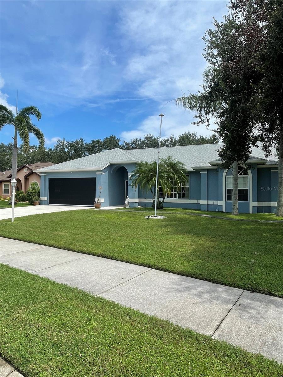 Image 5 of 72 For 4612 35th Avenue E