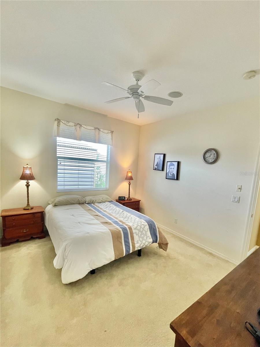Image 50 of 72 For 4612 35th Avenue E