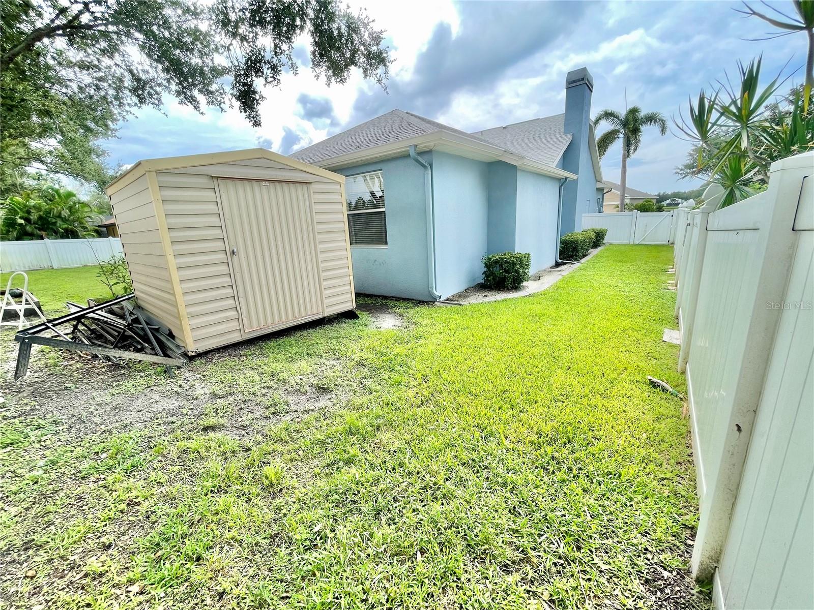Image 70 of 72 For 4612 35th Avenue E