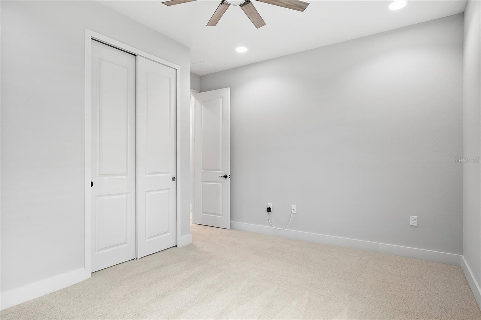 Image 27 of 63 For 11952 Brookside Drive