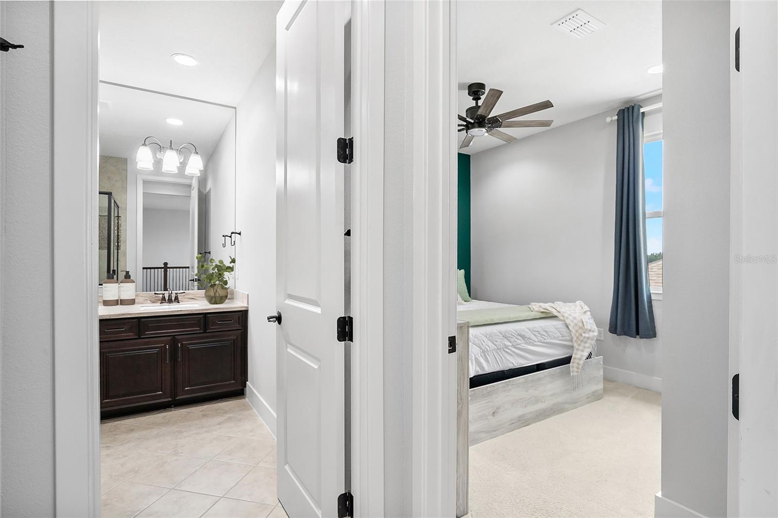Image 32 of 63 For 11952 Brookside Drive