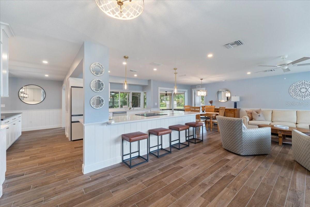 Image 9 of 45 For 1039 Bayshore Avenue
