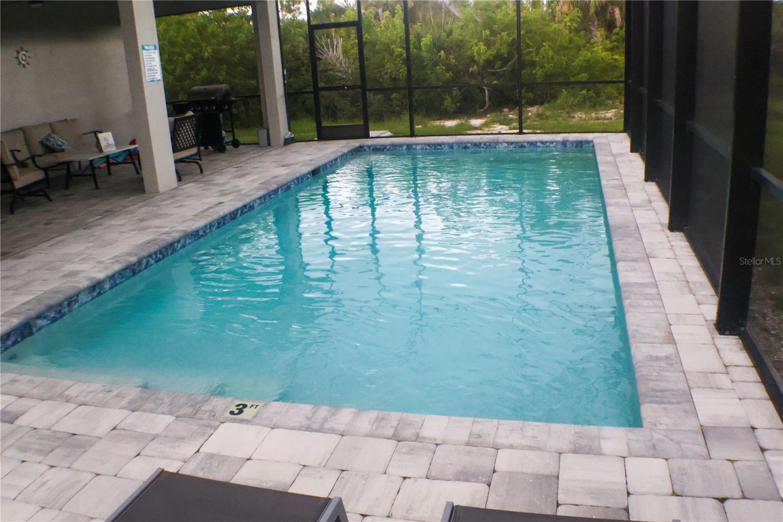 Image 20 of 23 For 10459 Live Oak Road