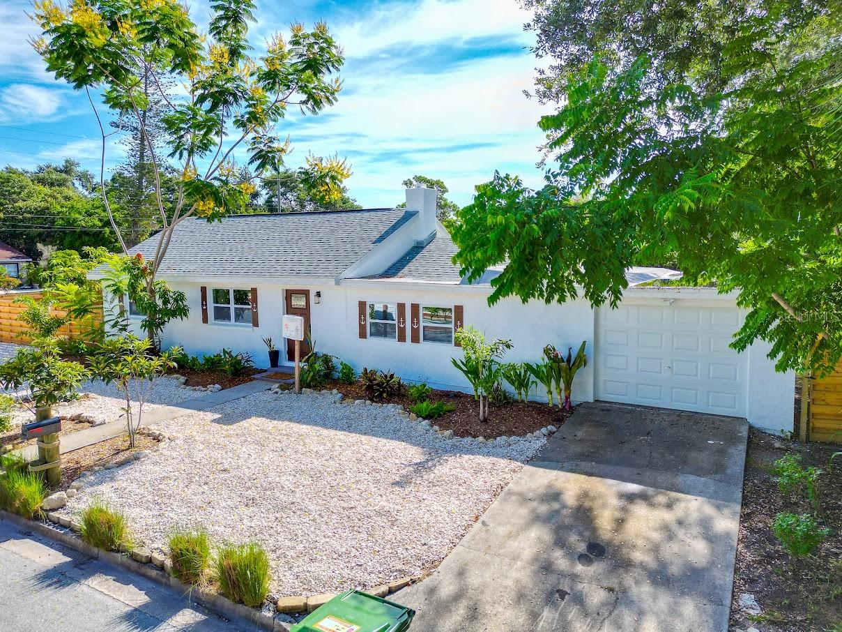 Image 19 of 21 For 4120 Sarasota Avenue