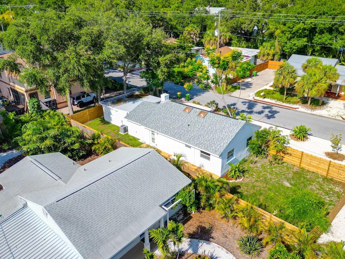 Image 21 of 21 For 4120 Sarasota Avenue