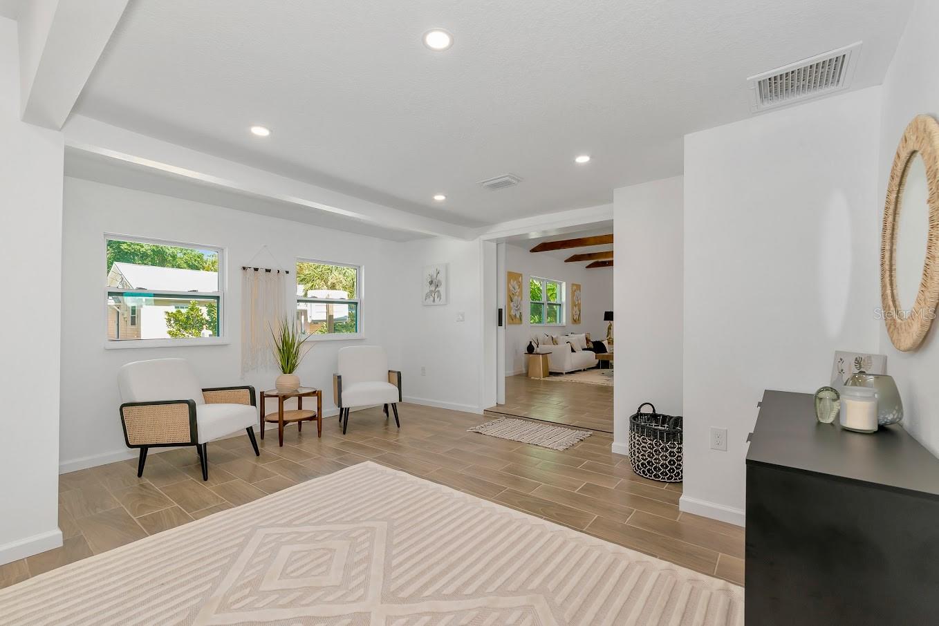 Image 8 of 21 For 4120 Sarasota Avenue
