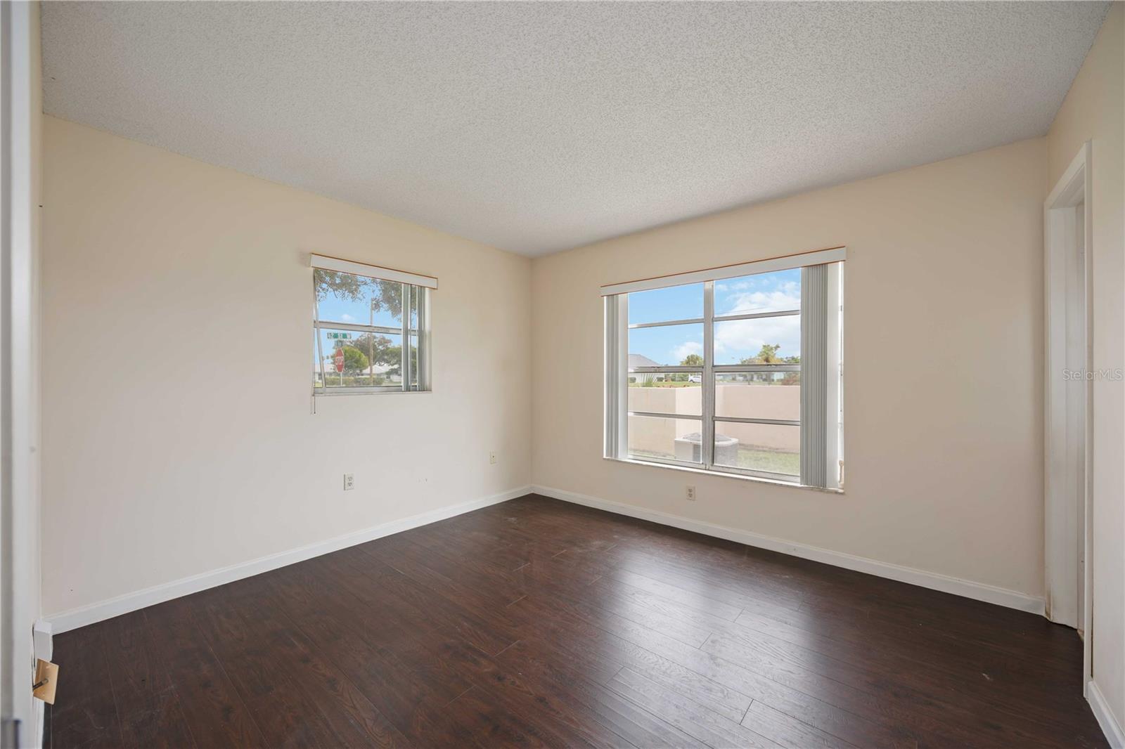 Image 19 of 30 For 4201 35th Avenue W