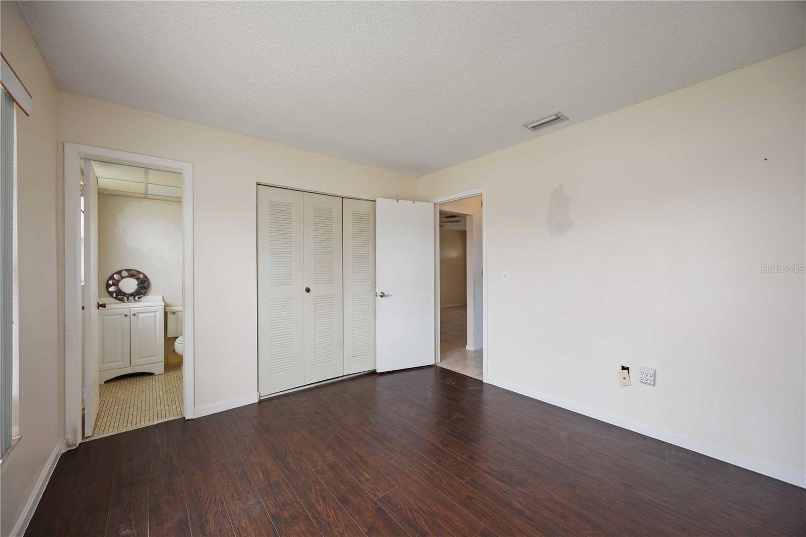 Image 20 of 30 For 4201 35th Avenue W