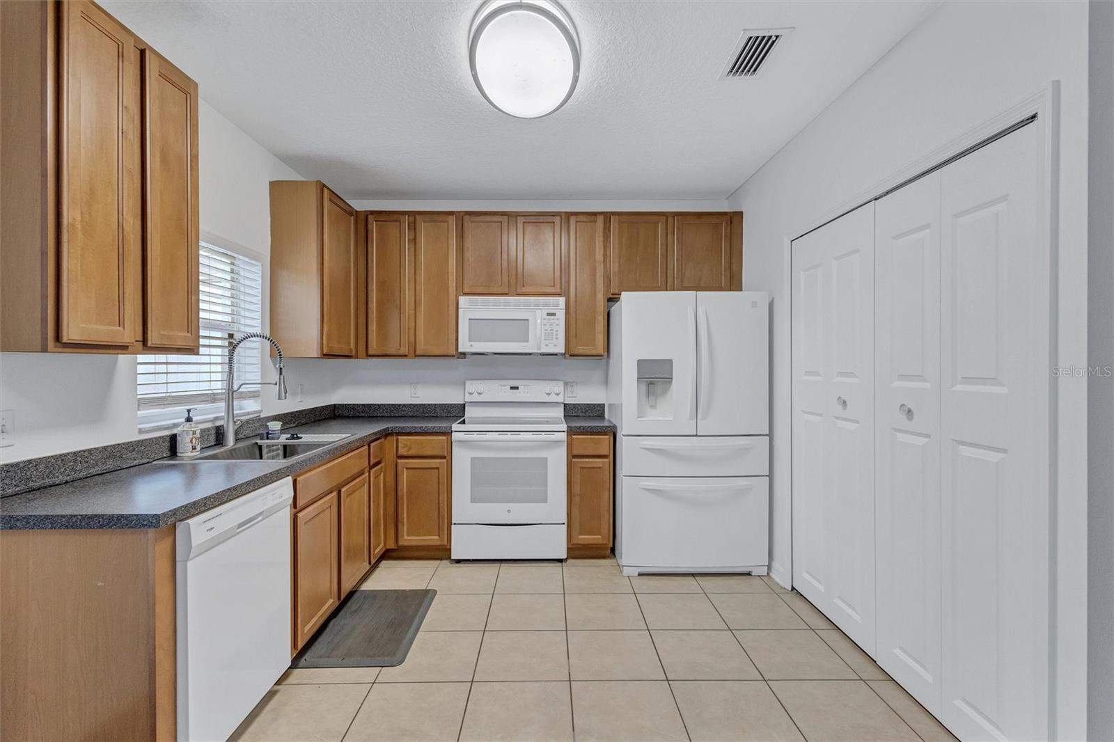 Image 22 of 42 For 14952 Amberjack Terrace 0