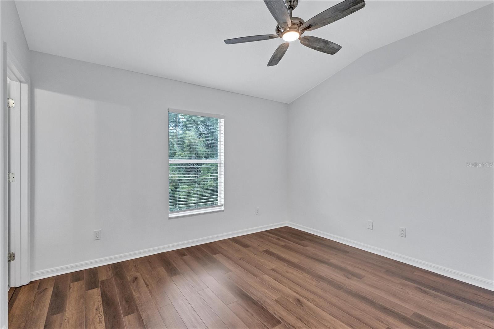 Image 27 of 42 For 14952 Amberjack Terrace 0