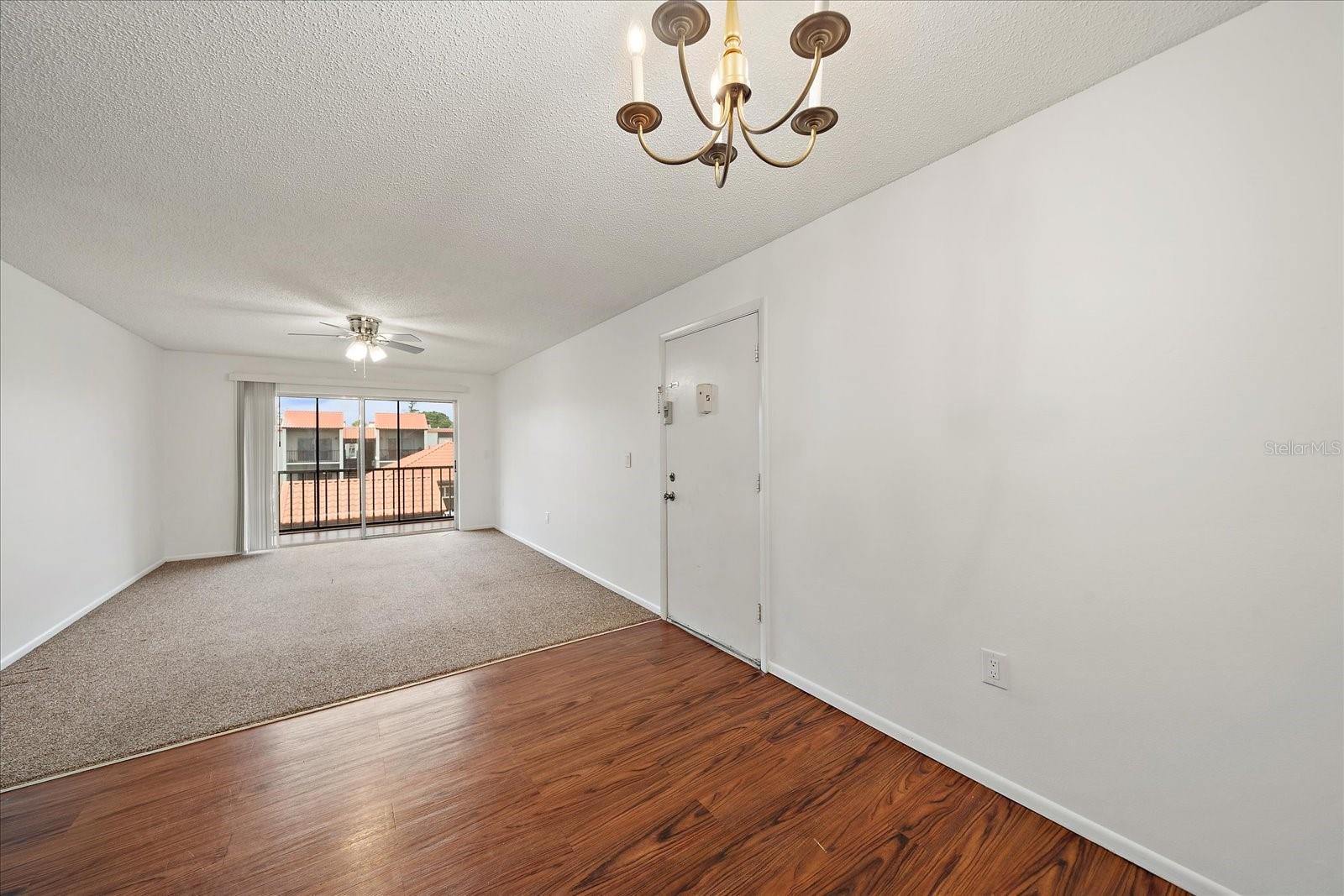 Image 10 of 35 For 3227 Beneva Road 203
