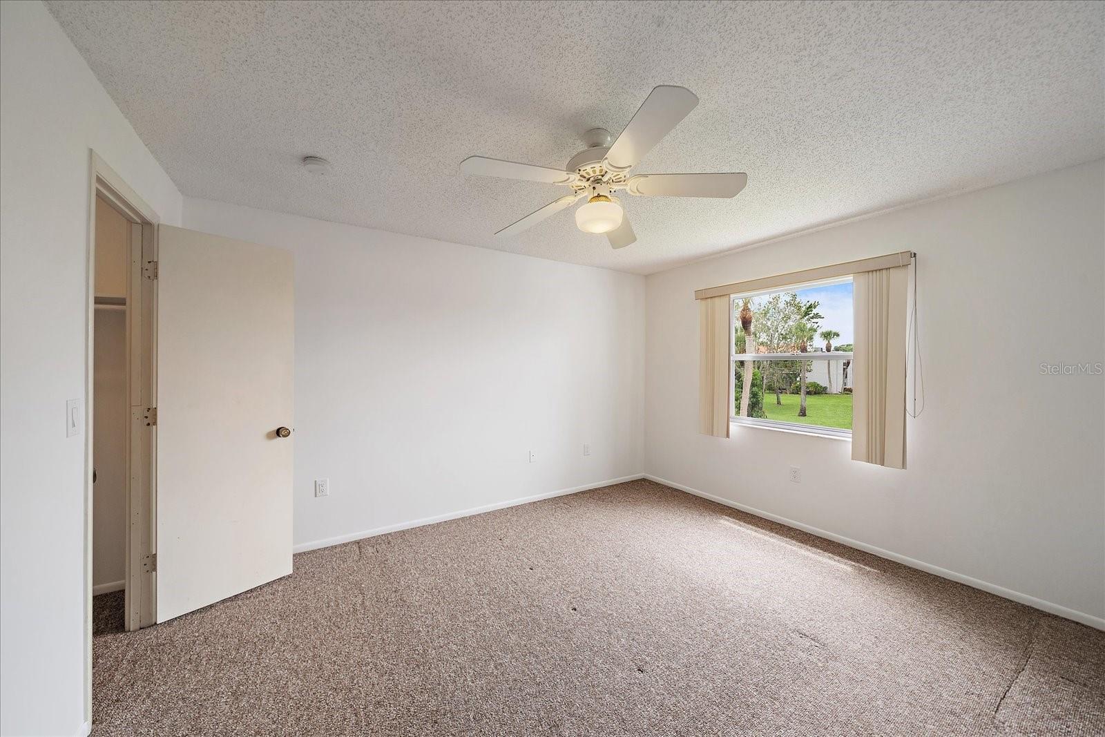 Image 24 of 35 For 3227 Beneva Road 203