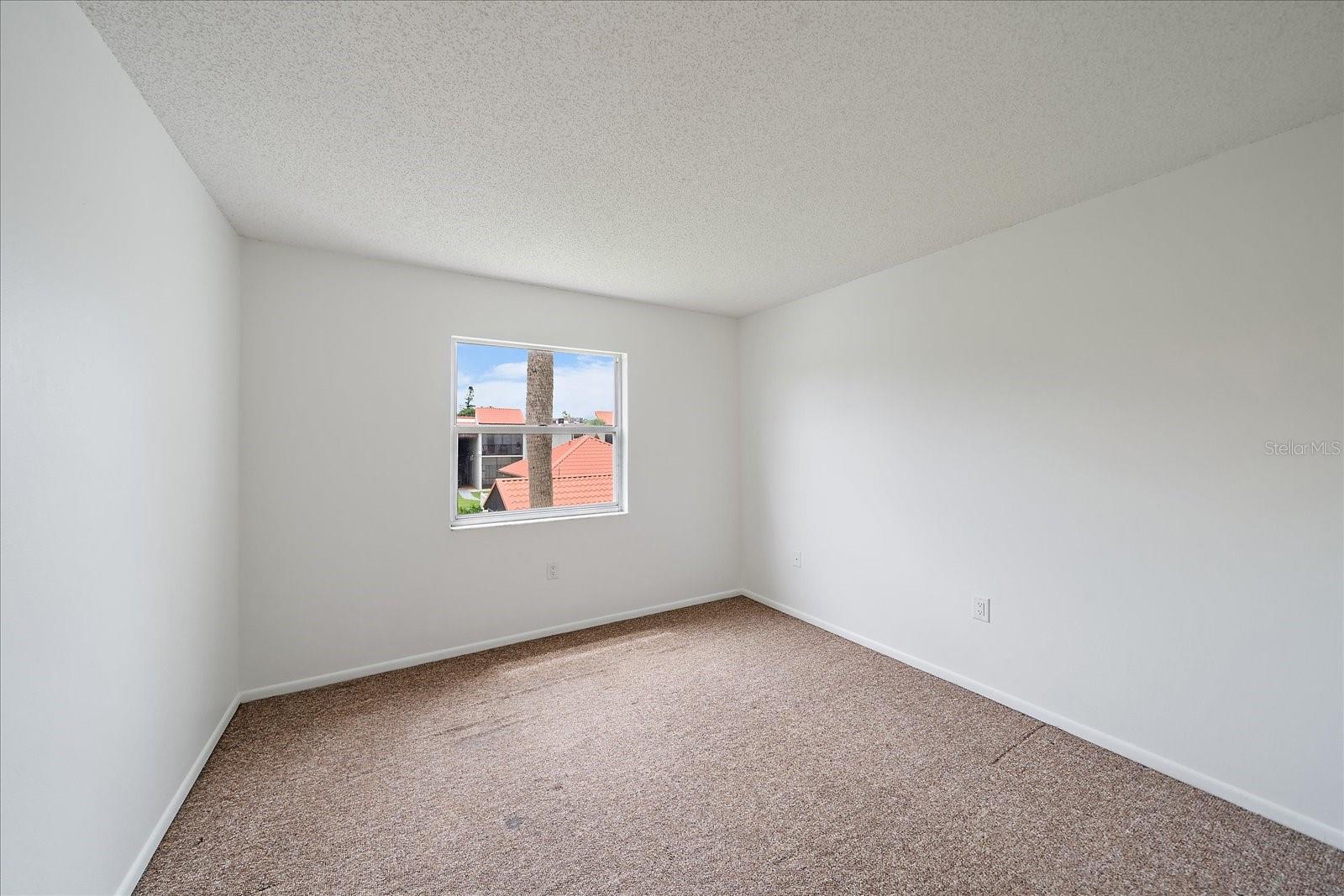 Image 26 of 35 For 3227 Beneva Road 203
