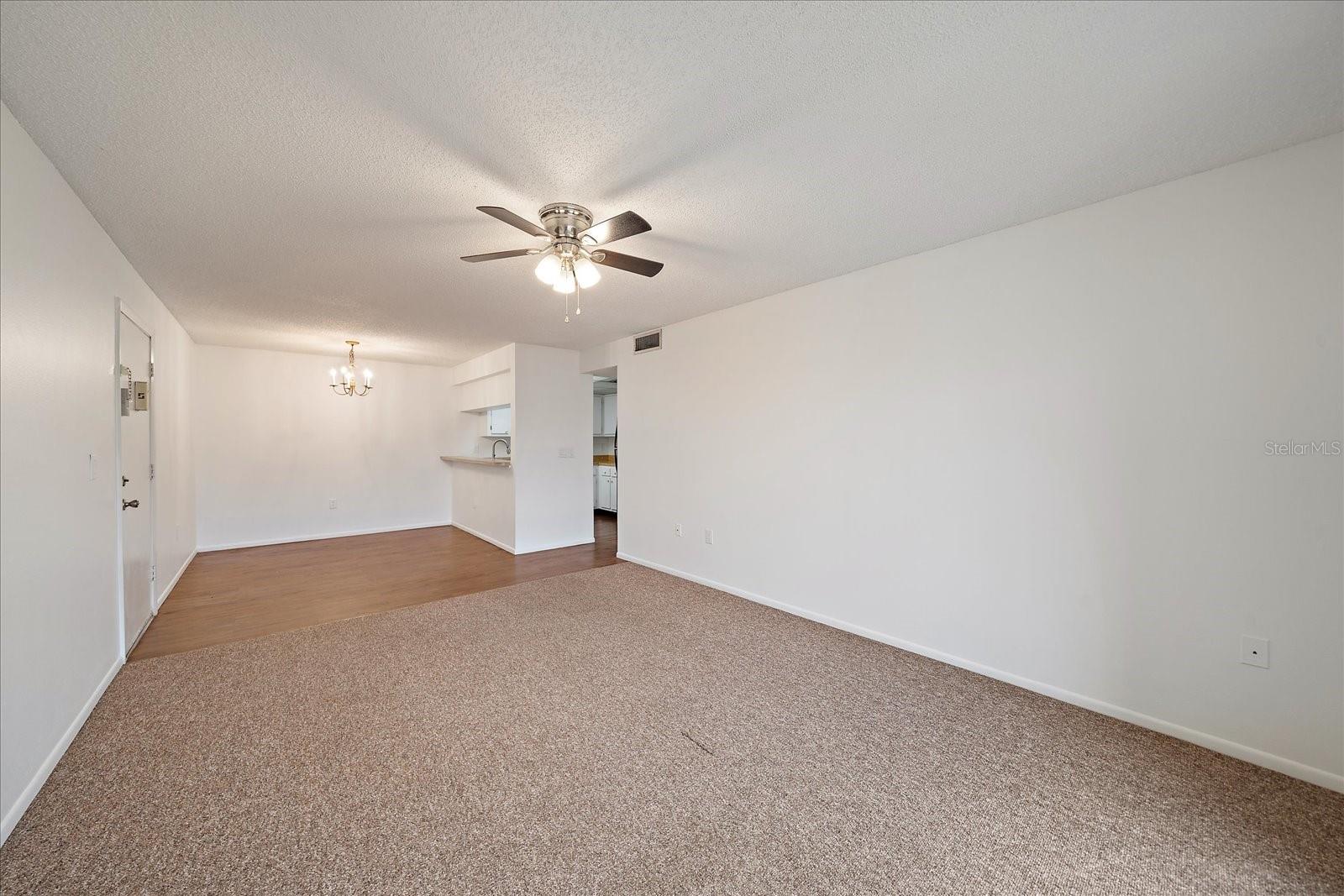 Image 6 of 35 For 3227 Beneva Road 203