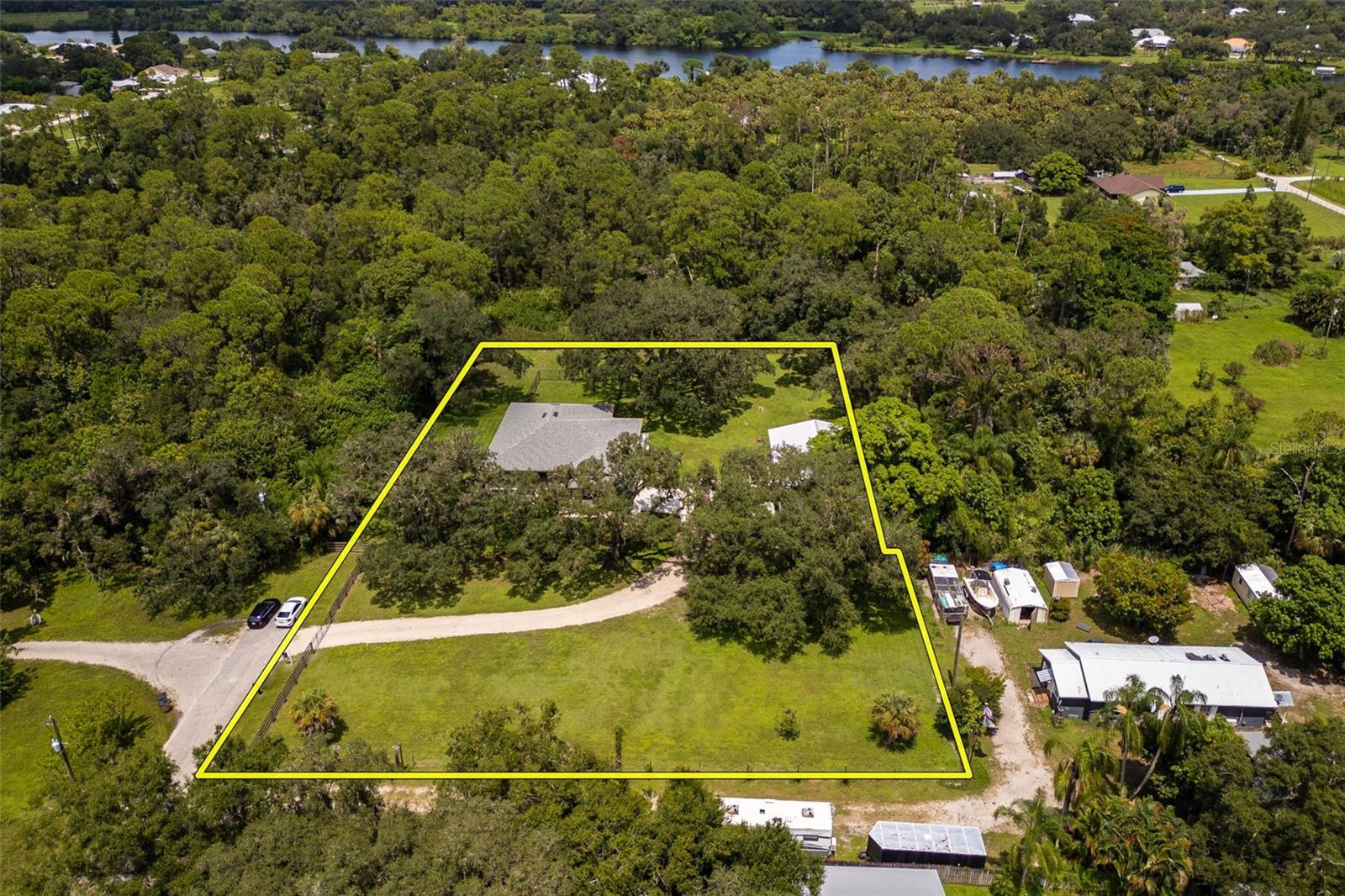 Details for 2391 Lippincott Road, ALVA, FL 33920