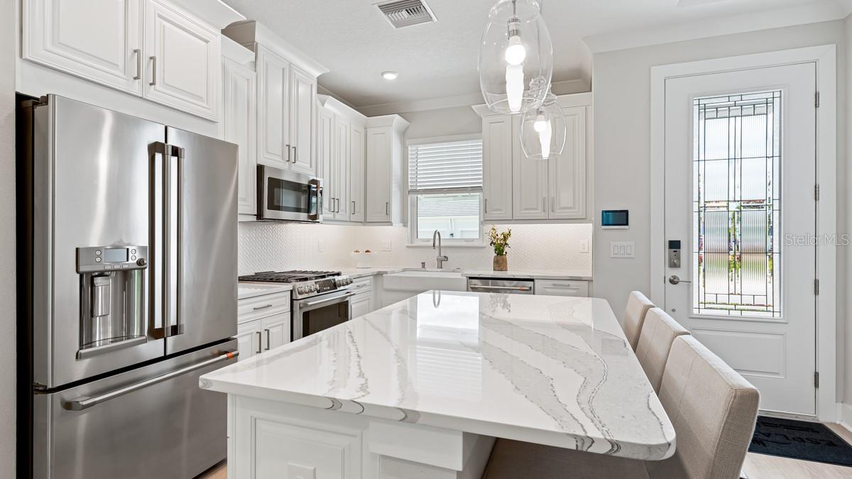 Image 8 of 62 For 4070 Santa Caterina Boulevard 101