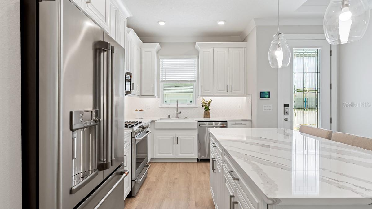 Image 9 of 62 For 4070 Santa Caterina Boulevard 101