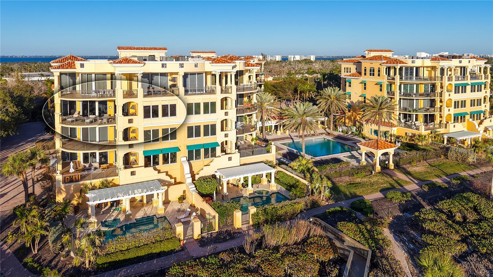 Image 41 of 55 For 2161 Gulf Of Mexico Drive 6