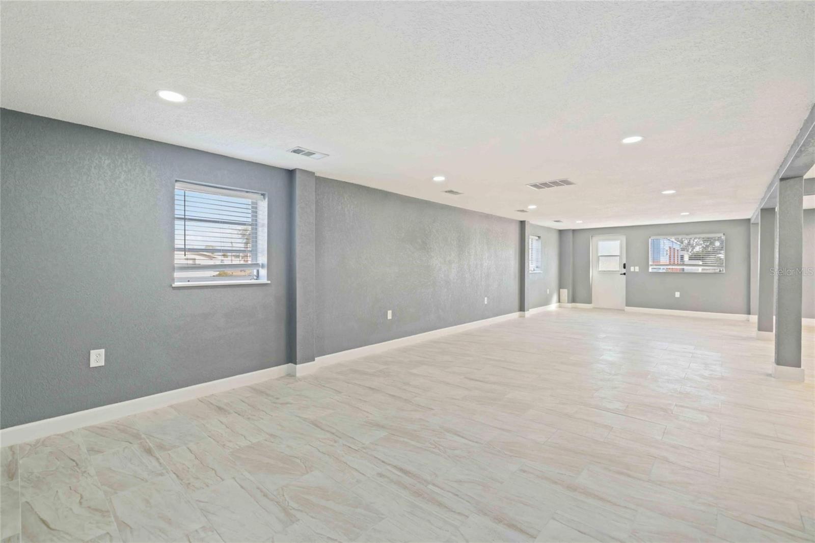 Image 15 of 40 For 6441 San Casa Drive