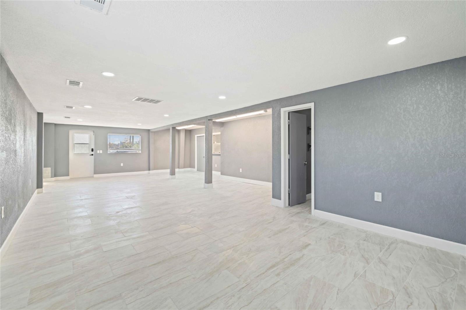 Image 16 of 40 For 6441 San Casa Drive