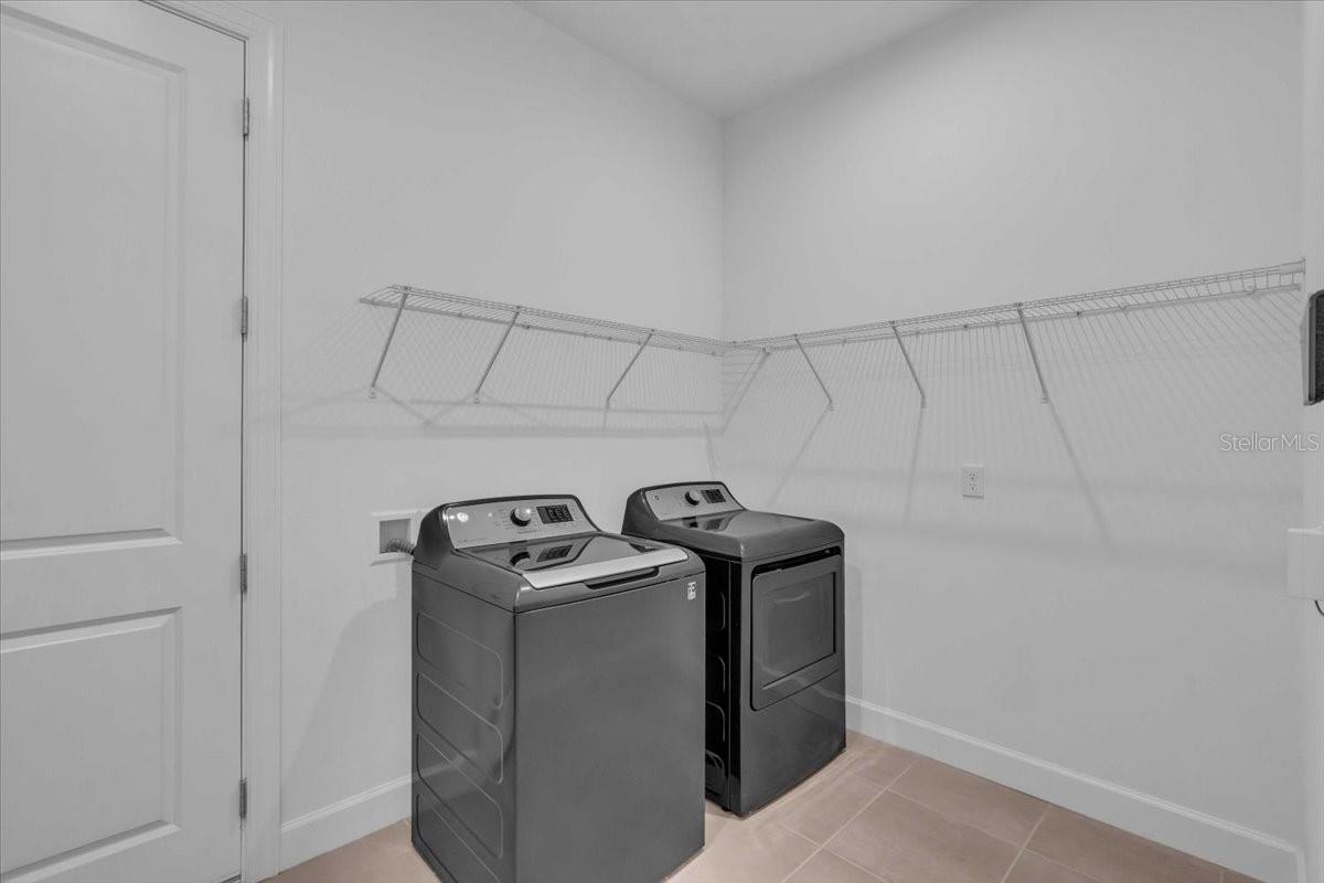 Image 21 of 43 For 10804 Wicker Park Place