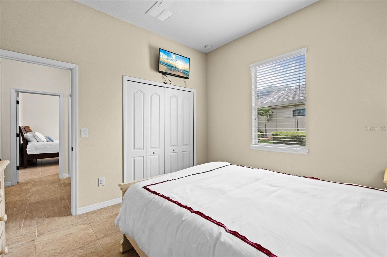 Image 48 of 68 For 17113 1st Drive E