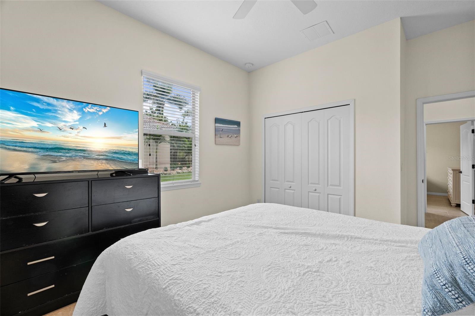 Image 51 of 68 For 17113 1st Drive E